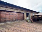 3 Bedroom House in Aerorand