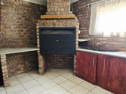 3 Bedroom House in Aerorand