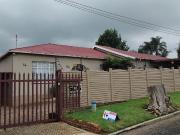 3 Bedroom House in Alberton