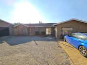 3 Bedroom House in Albertsdal