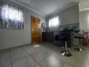 3 Bedroom House in Andeon AH