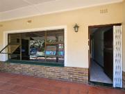 3 Bedroom House in Athlone Park