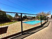 3 Bedroom House in Bedford Gardens