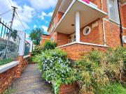 3 Bedroom House in Bellevue