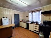 3 Bedroom House in Bezuidenhout Valley