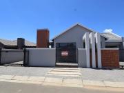 3 Bedroom House in Bloemspruit