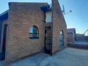 3 Bedroom House in Blomanda