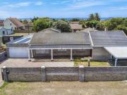3 Bedroom House in Bluewater Bay