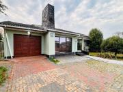 3 Bedroom House in Bluewater Bay