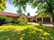 3 Bedroom House in Brackenhurst