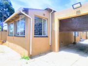 3 Bedroom House in Brixton