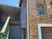 3 Bedroom House in Caneside