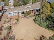 3 Bedroom House in Constantia Kloof