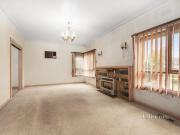 3 Bedroom House in Convenient Location