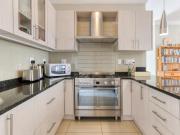 3 Bedroom House in Croydon Olive Estate