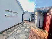 3 Bedroom House in Dorandia