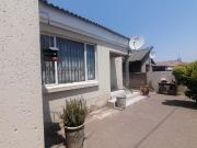 3 Bedroom House in Ebony Park