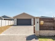 3 Bedroom House in Fairview