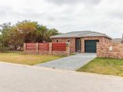 3 Bedroom House in Fairview