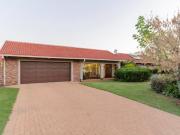 3 Bedroom House in Flamwood