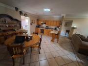 3 Bedroom House in Florauna
