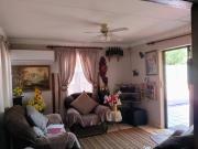 3 Bedroom House in Geelhoutpark