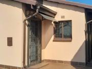 3 Bedroom House in Geluksdal