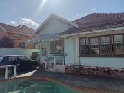 3 Bedroom House in Glenwood 3 Bedroom House in Glenwood