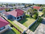 3 Bedroom House in Greenfields