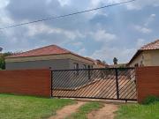 3 Bedroom House in Greenhills