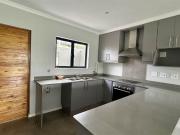 3 Bedroom House in Hayfields