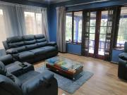 3 Bedroom House in Hayfields