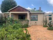 3 Bedroom House in Kensington