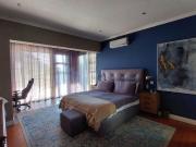 3 Bedroom House in Kensington