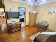 3 Bedroom House in Kensington