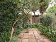 3 Bedroom House in Kensington
