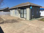 3 Bedroom House in Klarinet