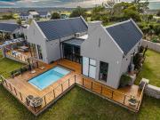 3 Bedroom House in Kragga Kamma