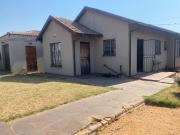 3 Bedroom House in Kwaguqa