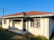 3 Bedroom House in Lovu
