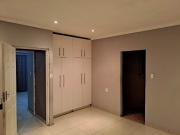 3 Bedroom House in Lovu