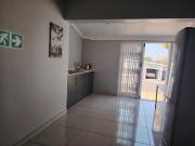 3 Bedroom House in Manors