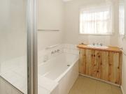 3 bedroom house in McMillan Court