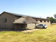 3 Bedroom House in Mnandi AH