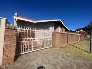 3 Bedroom House in Moroka