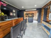 3 Bedroom House in Noordheuwel