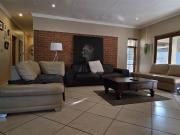 3 Bedroom House in Olympus AH