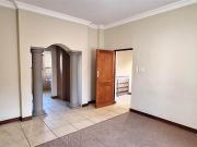 3 Bedroom House in Olympus AH