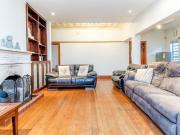 3 Bedroom House in Orchards