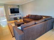 3 Bedroom House in Orient Hills